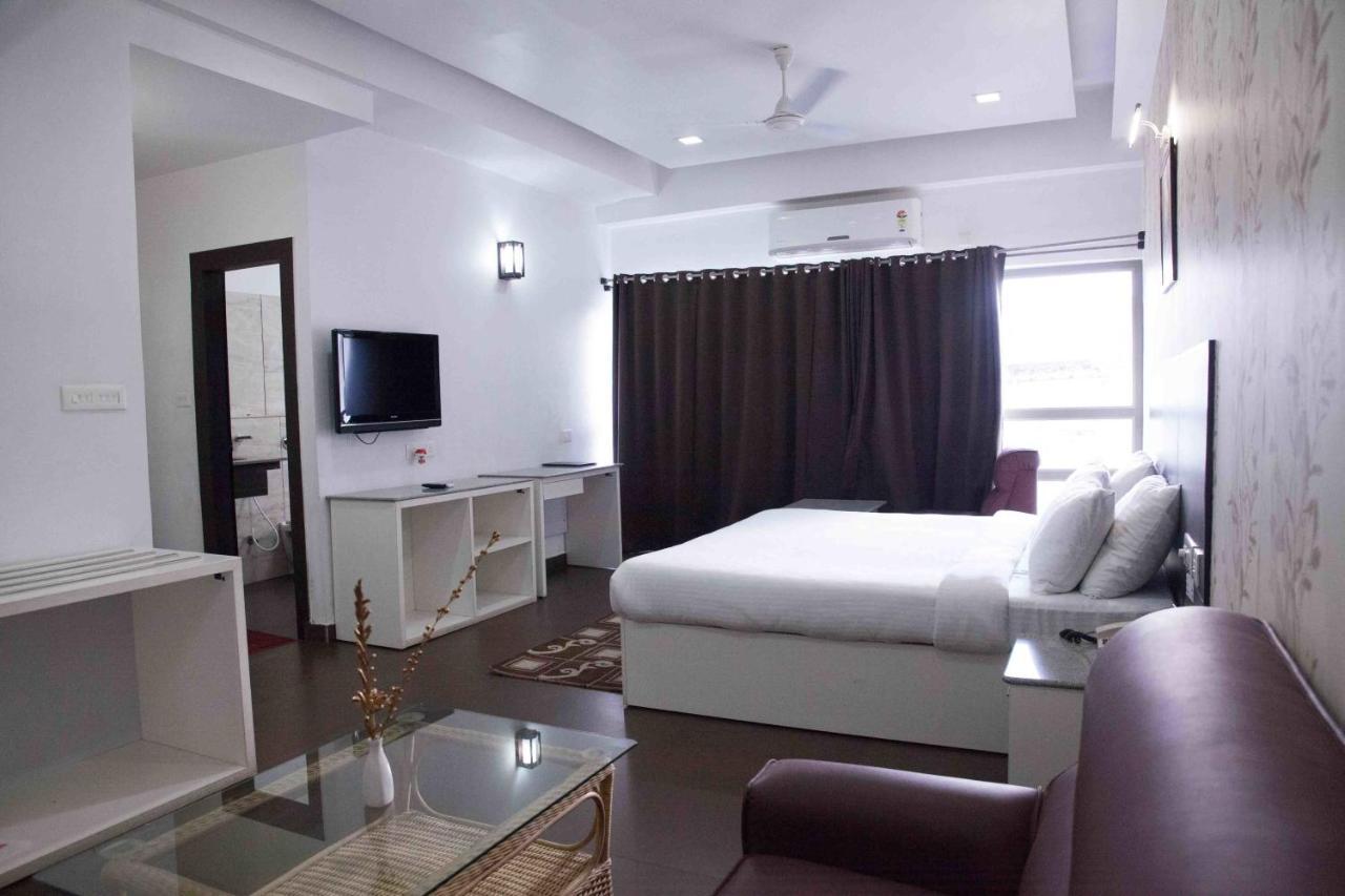 Hotel Central Park Siliguri Quarto foto