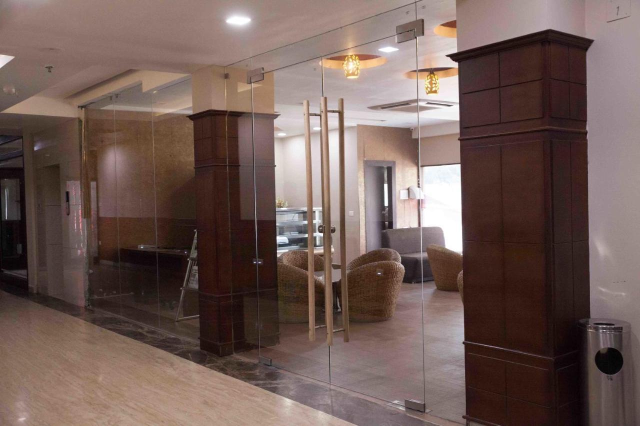 Hotel Central Park Siliguri Exterior foto