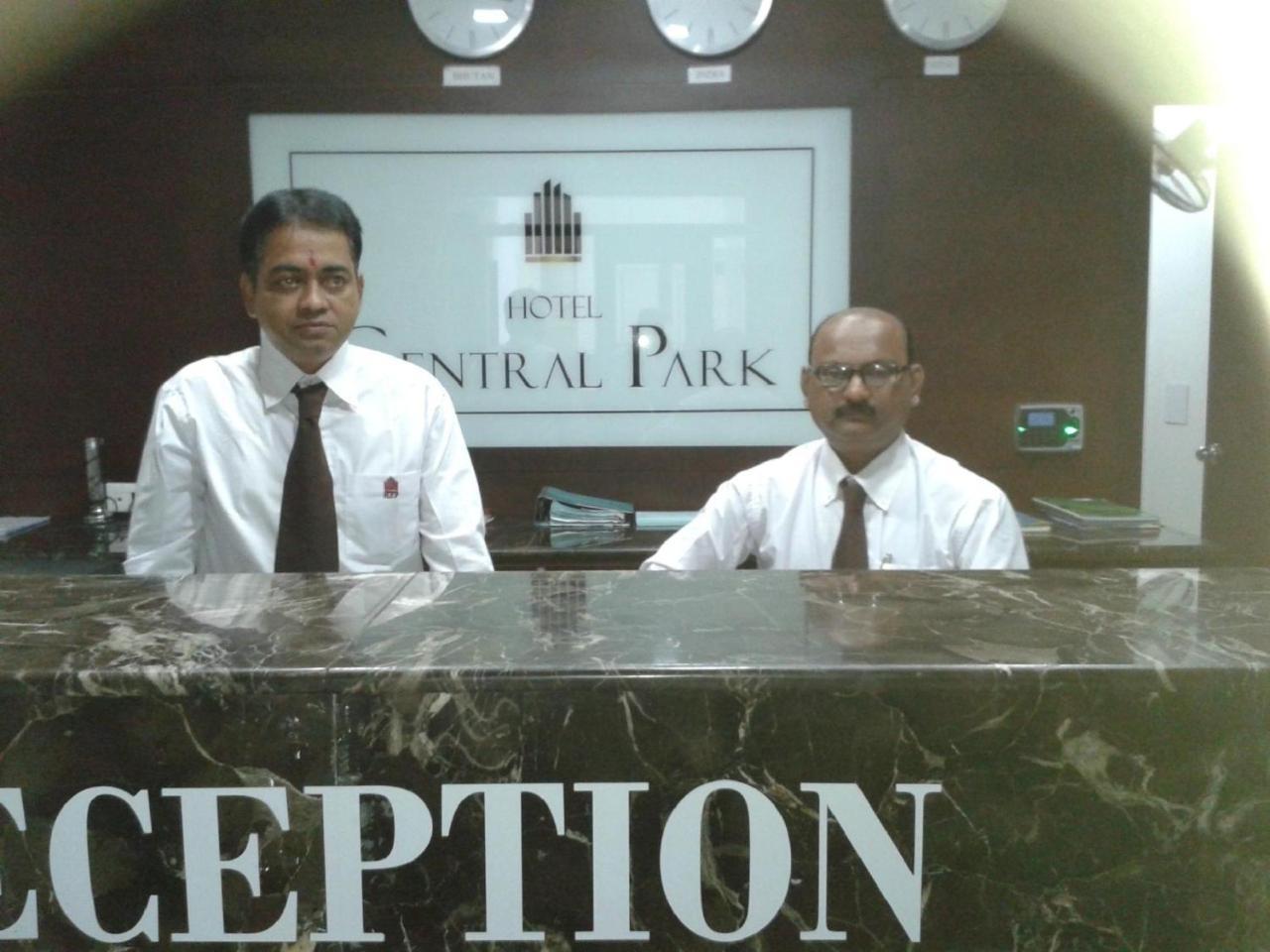 Hotel Central Park Siliguri Exterior foto