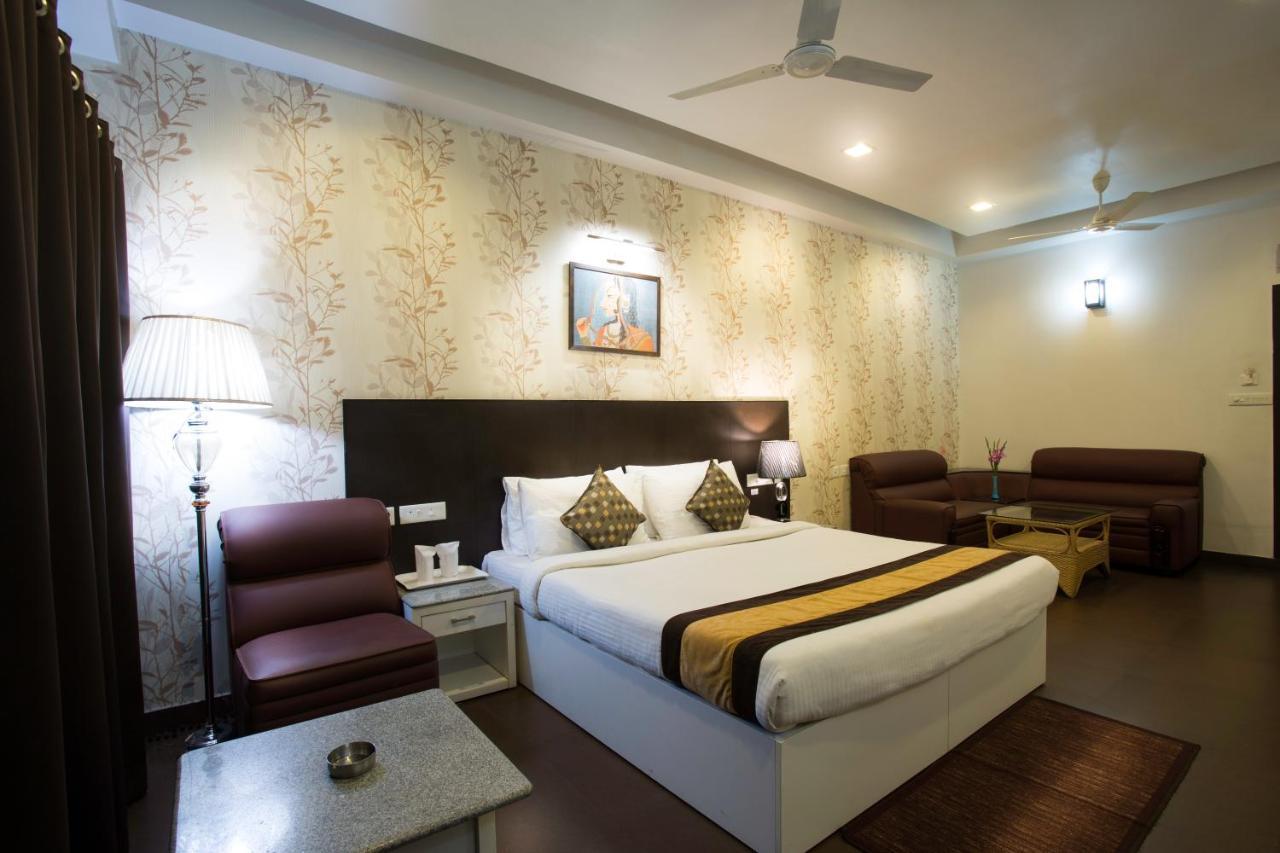 Hotel Central Park Siliguri Exterior foto